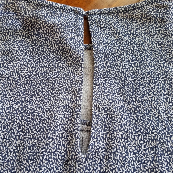 Michael Kors Blue and White Calico Print Top - Picture 4 of 7